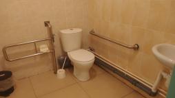 Оборудован туалет для инвалидов